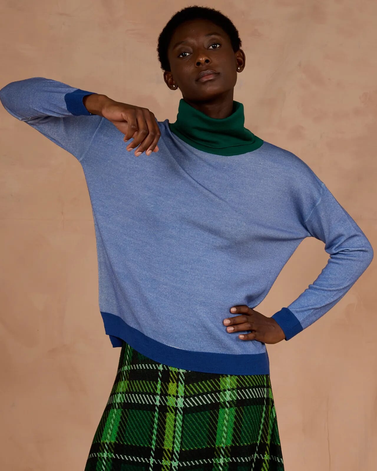 SOLID COLOUR HIGH NECK JUMPER  COL. 028