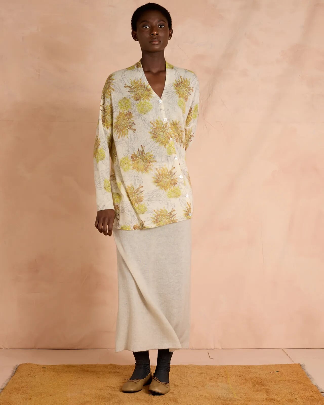 SOLID COLOUR CARDIGAN JACKET  COL. 005