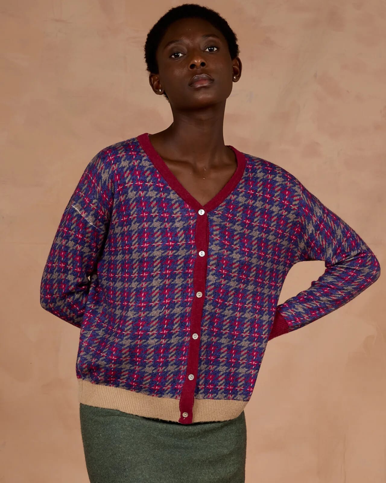 GEOMETRIC PRINT V NECK CARDIGAN COL.160