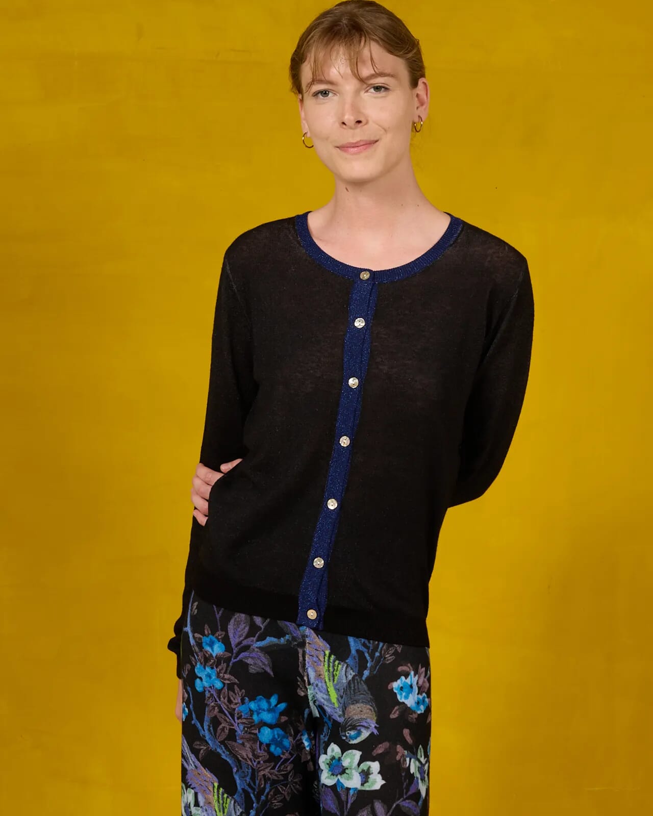 SOLID COLOR PRINT CREWNECK CARDIGAN COL.051