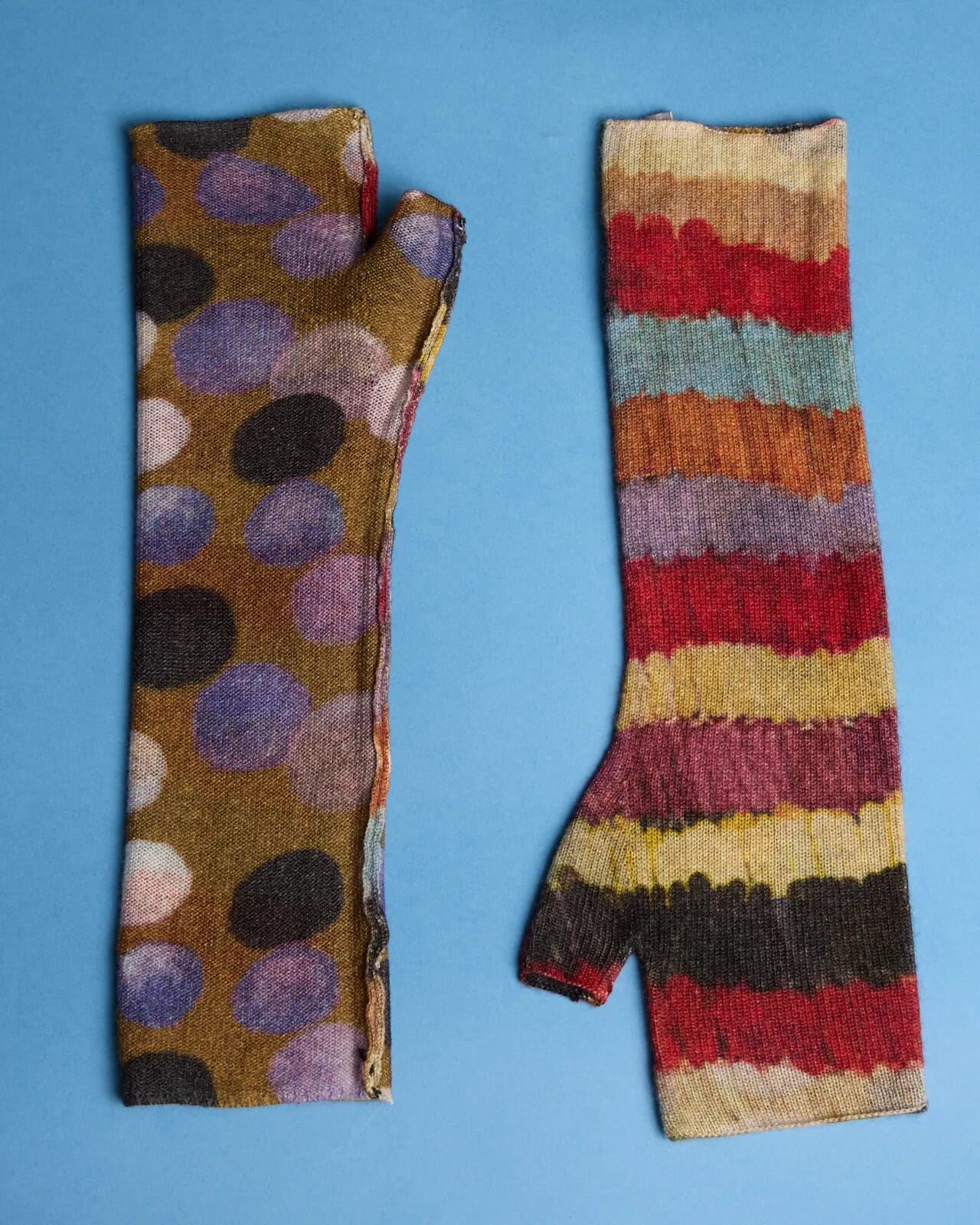 MULTI PRINT REVERSIBLE GLOVES COL.006