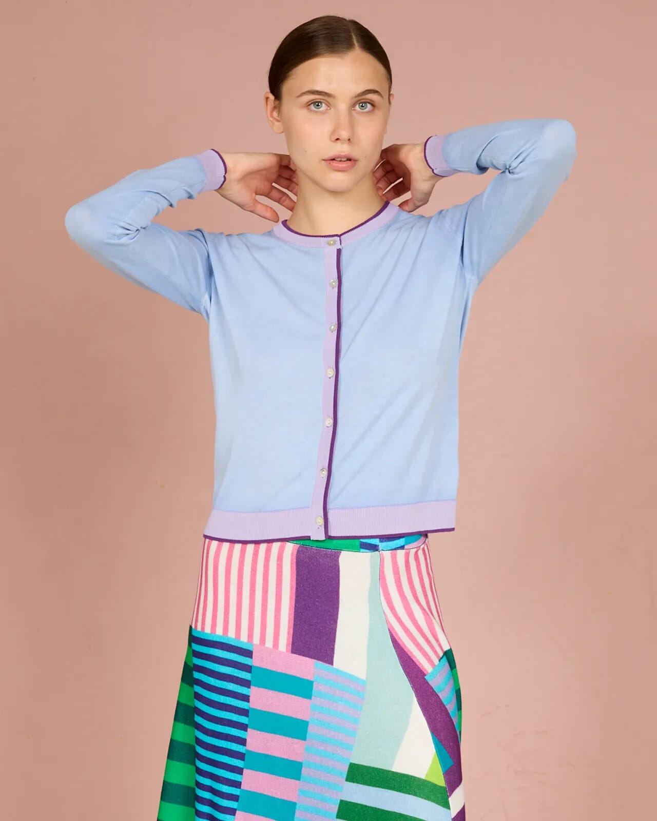 CONTRAST-EDGE PRINT CARDIGAN WITH POCKETS COL. 018