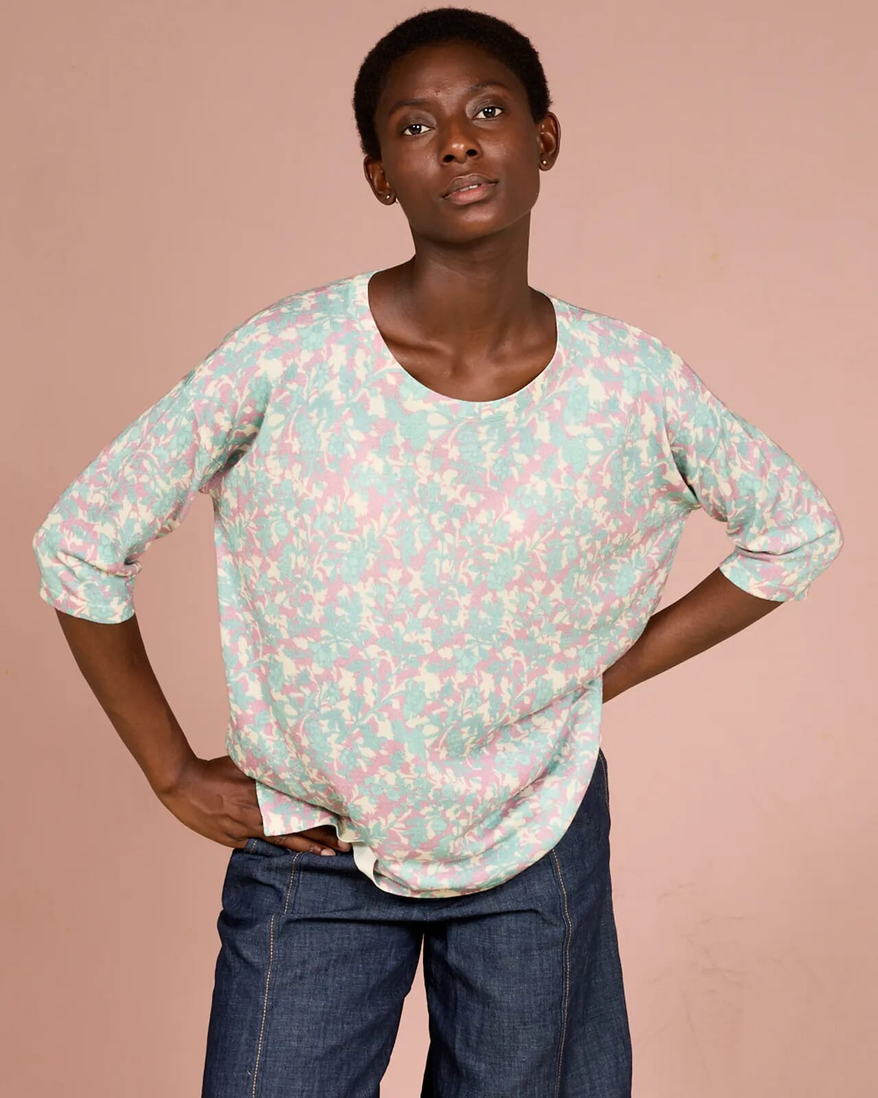 FLORAL PRINT BOAT NECK JUMPER COL.477