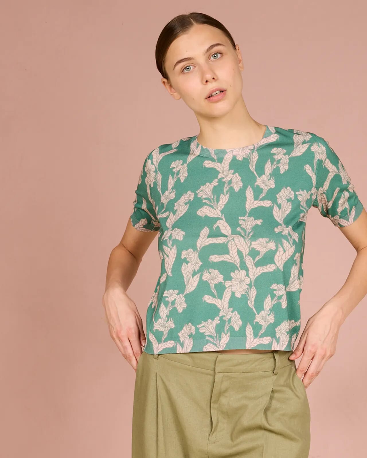 FLORAL PRINT TOP COL.424