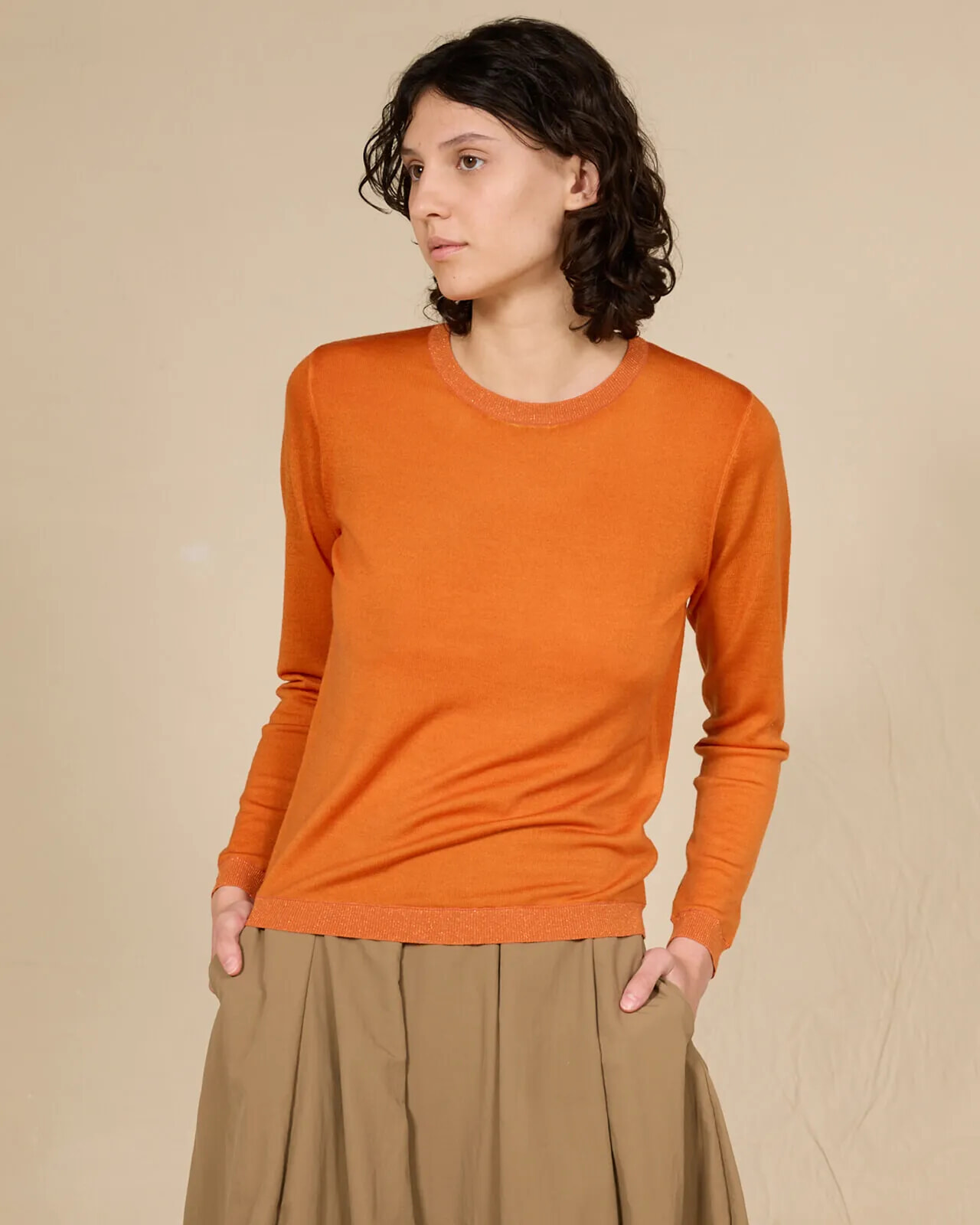 SOLID COLOUR CREWNECK JUMPER COL.014