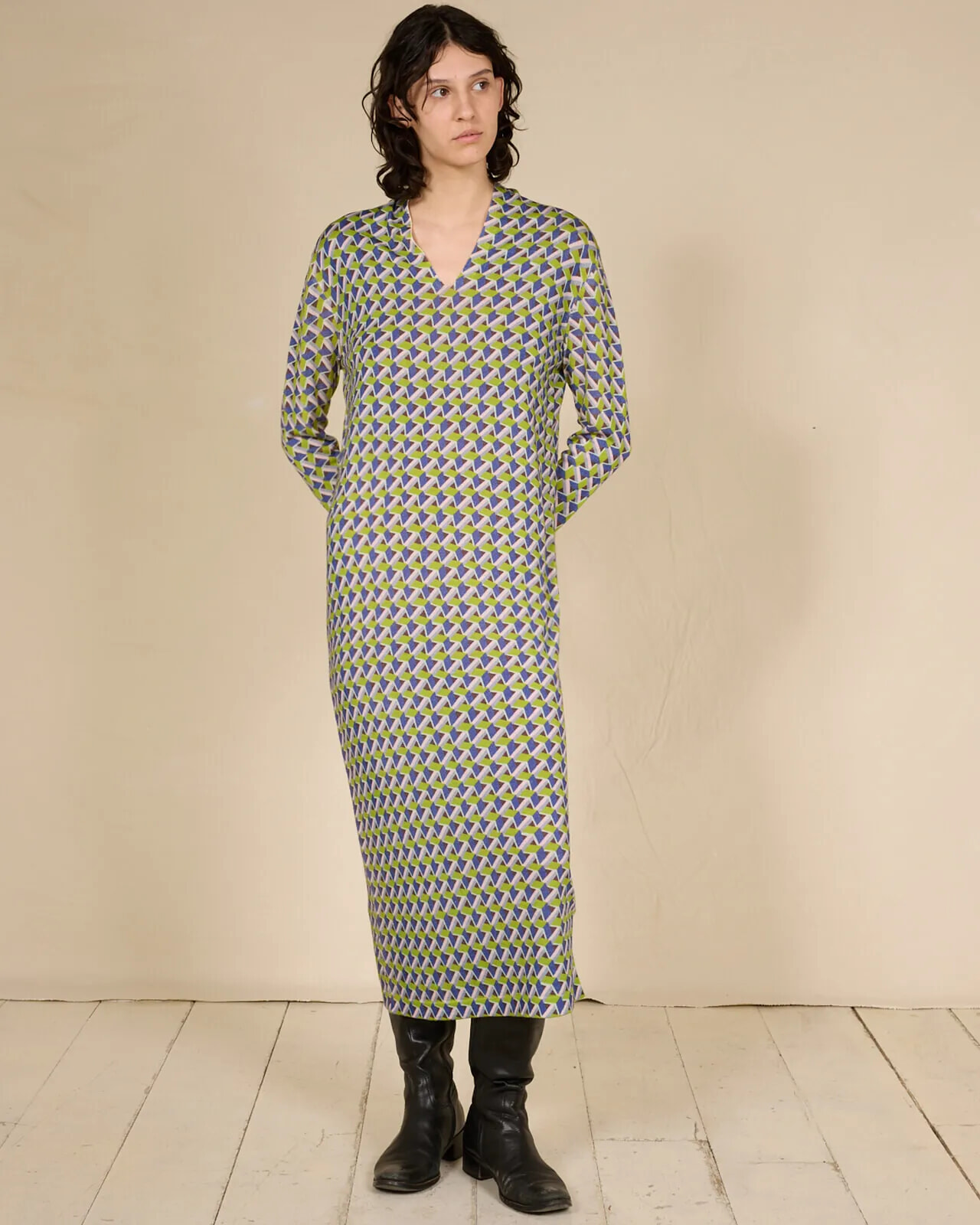 GEOMETRIC PRINT LONG V NECK DRESS COL.146