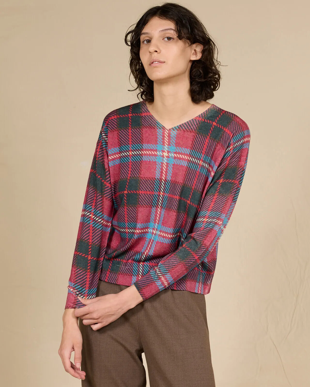TARTAN PRINT BATWING V NECK JUMPER COL.257
