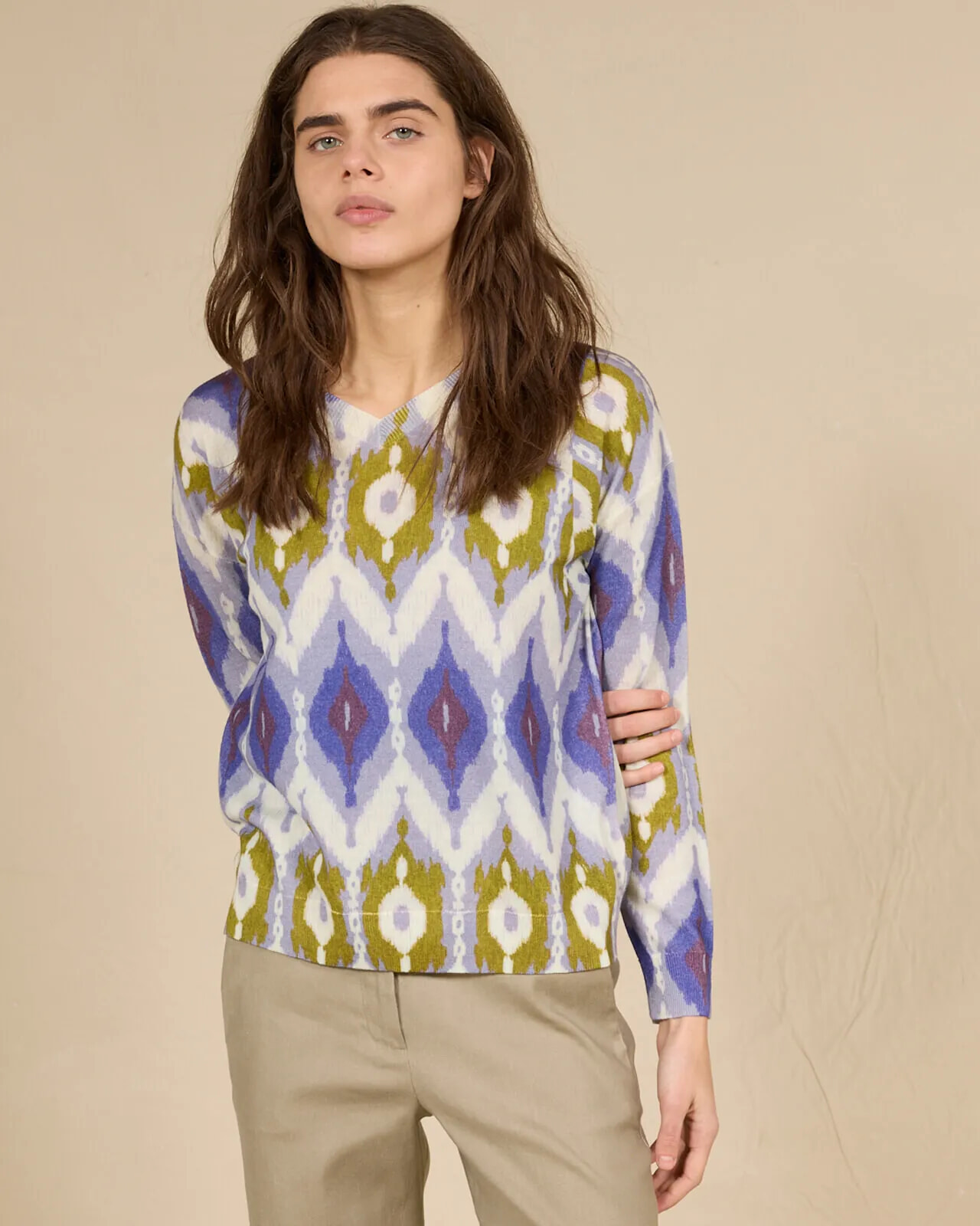 ABSTRACT PRINT BATWING V NECK JUMPER COL.130