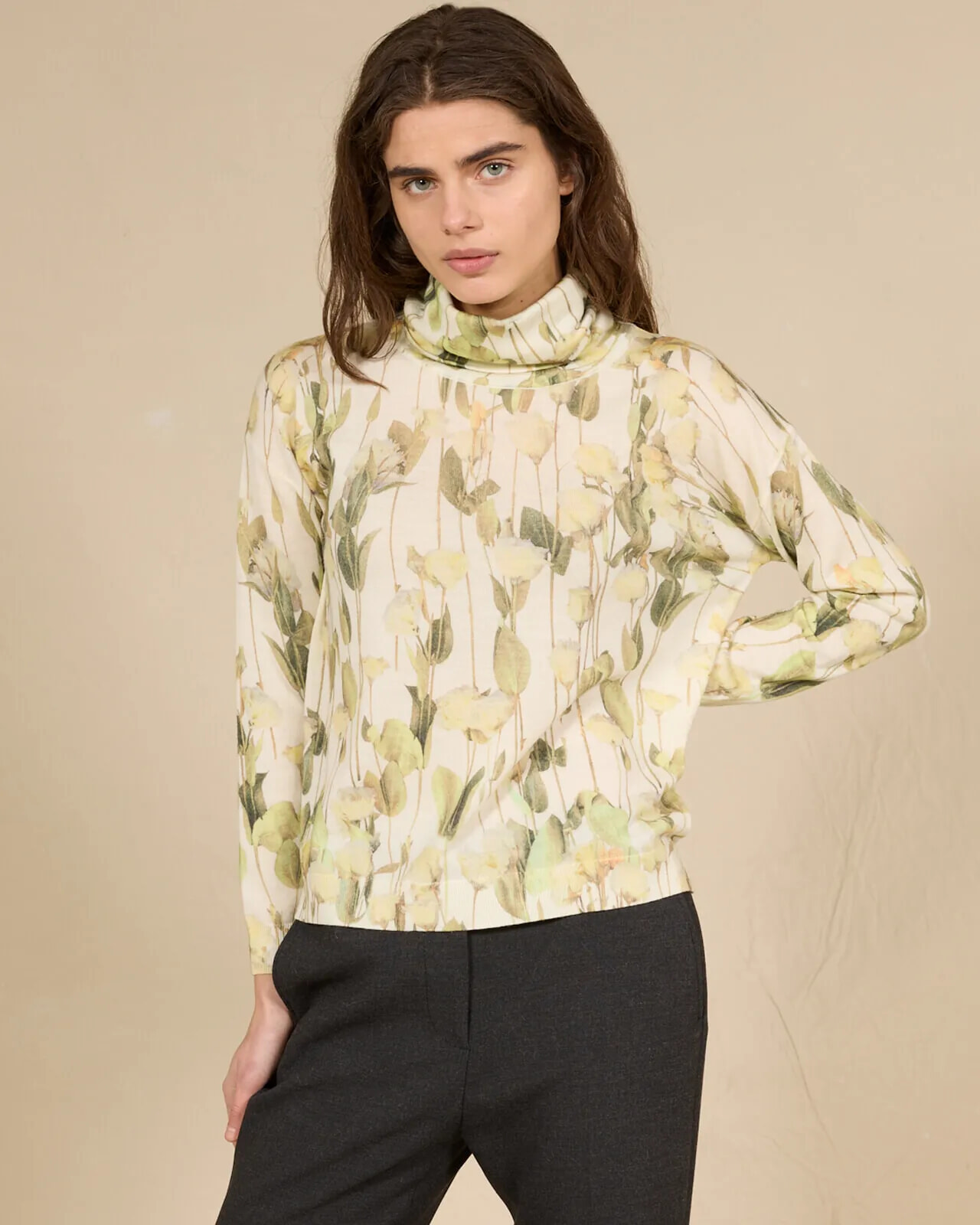 FLORAL PRINT HIGH NECK JUMPER COL. 243