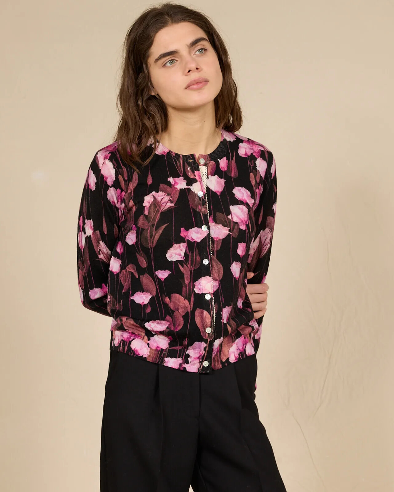 FLORAL PRINT CREWNECK CARDIGAN COL. 241