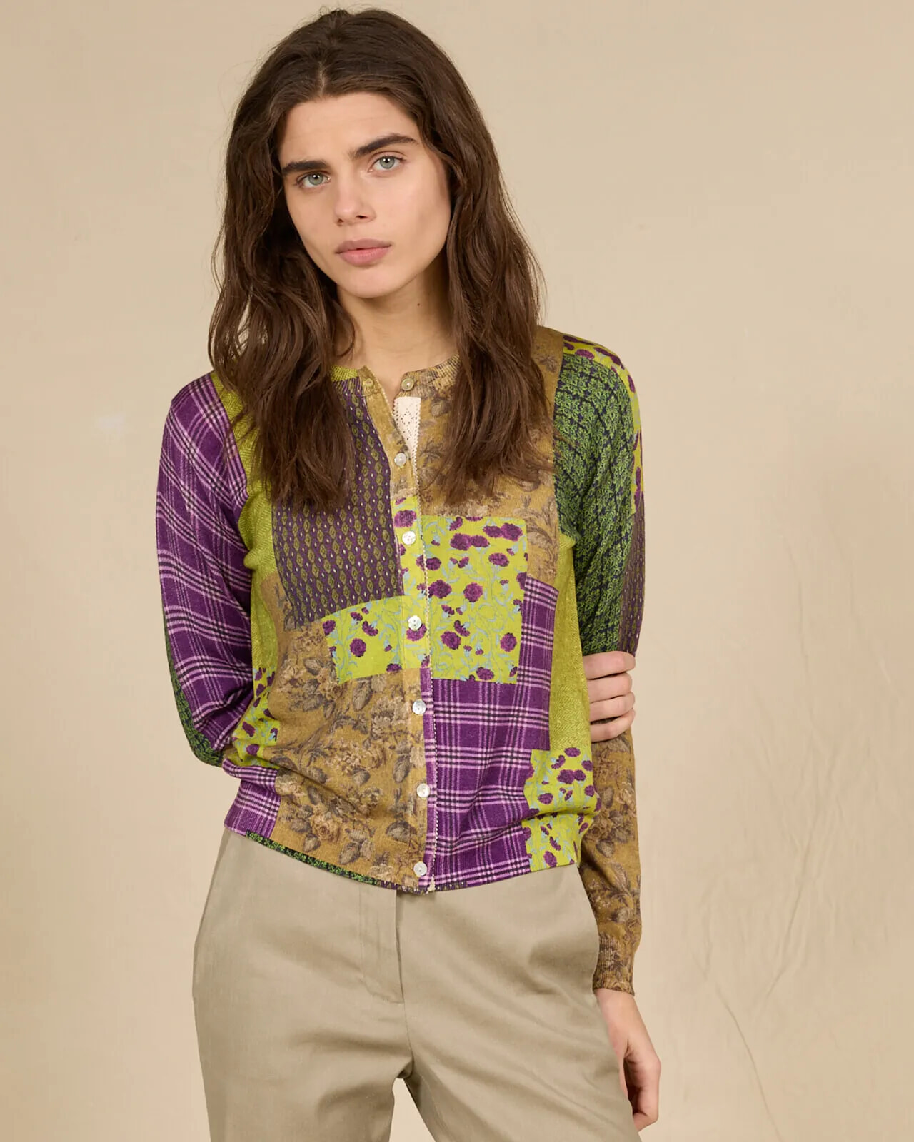 GEOMETRIC AND FLORAL PRINT CREWNECK CARDIGAN COL. 131