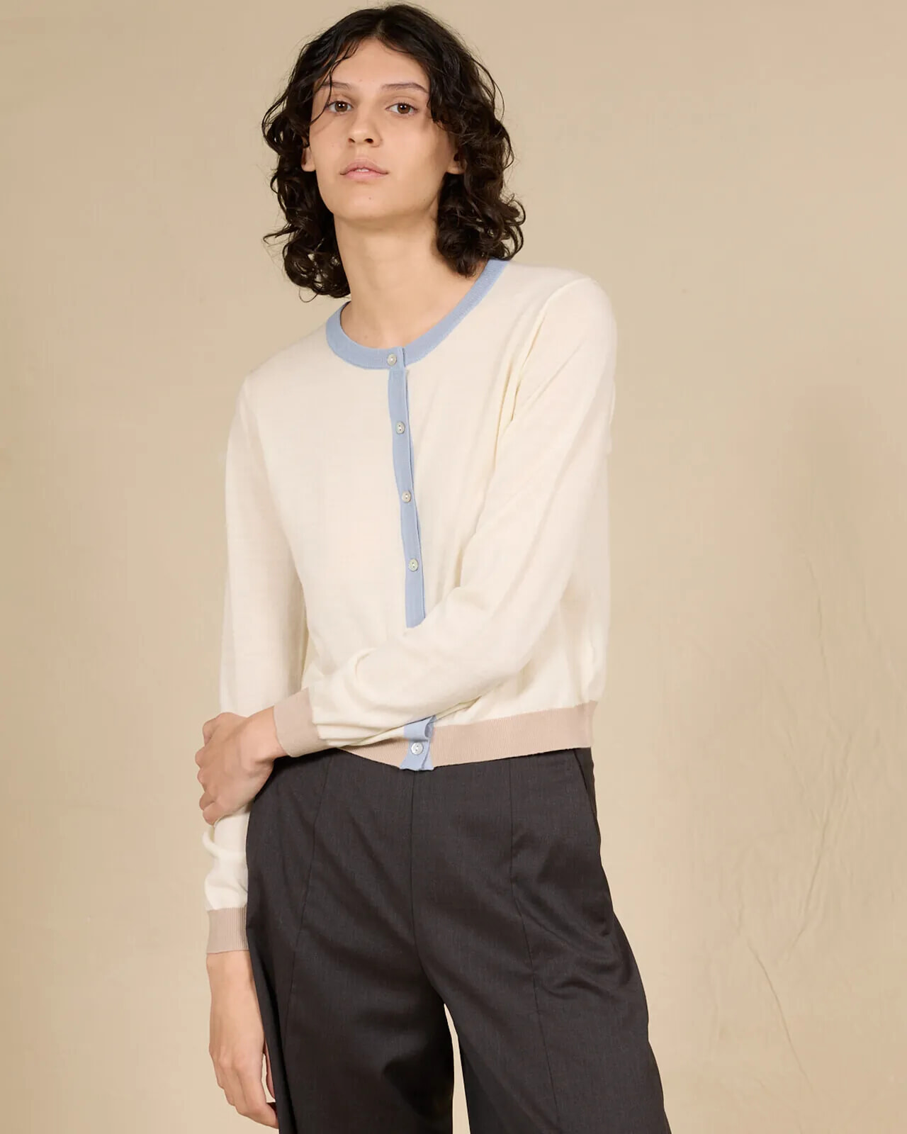 CONTRAST-EDGE PRINT CARDIGAN COL. 050