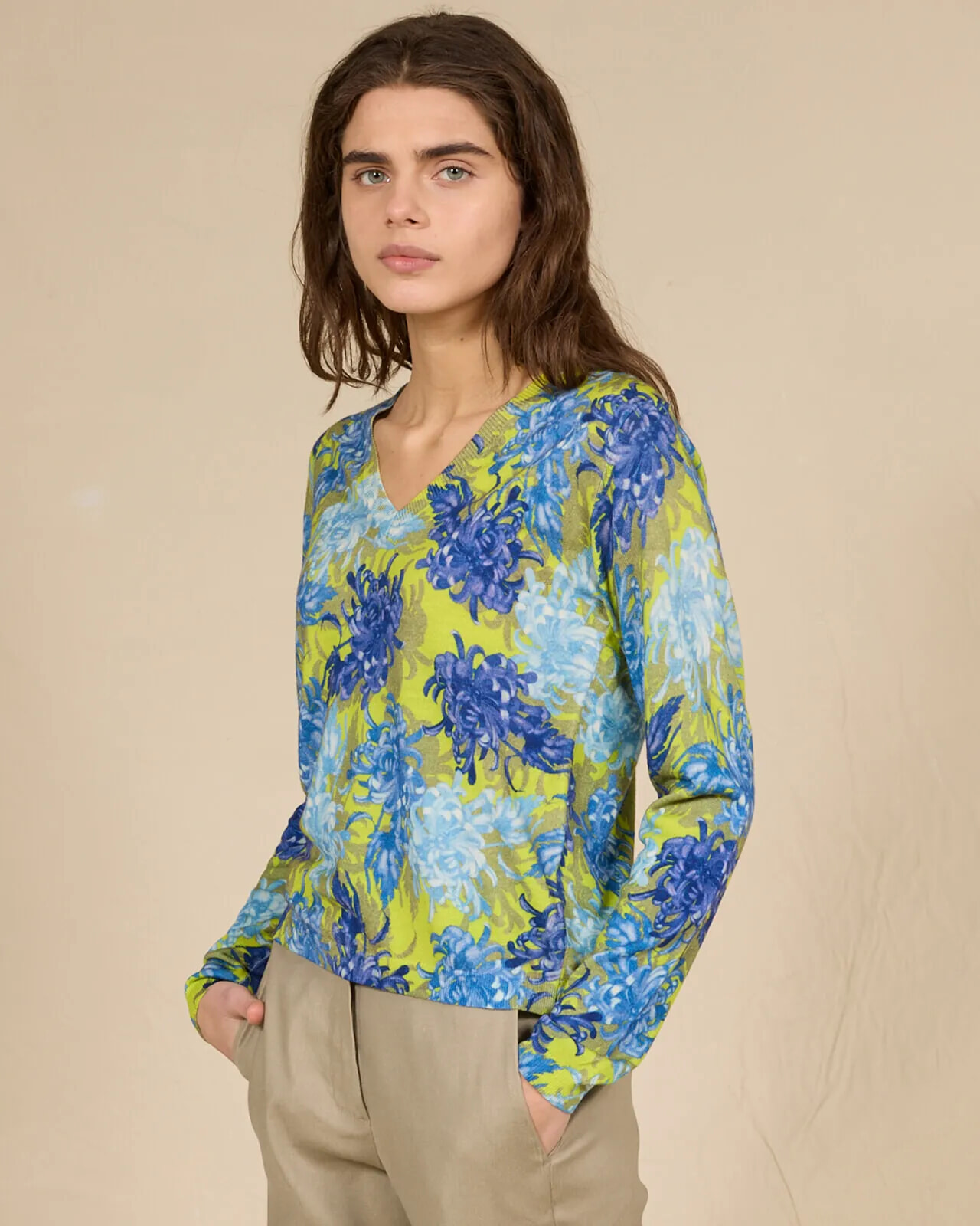 FLORAL PRINT V NECK JUMPER COL. 262