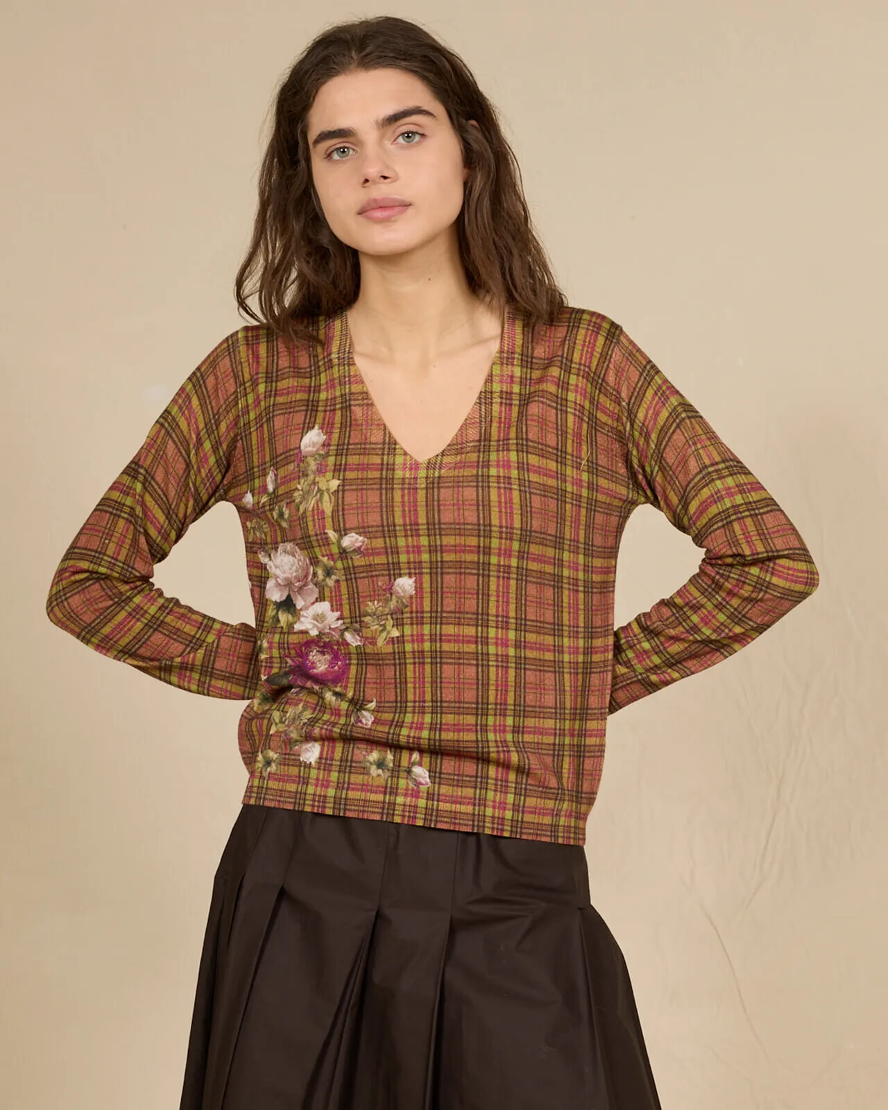 GEOMETRIC AND FLORAL PRINT V NECK JUMPER COL. 245
