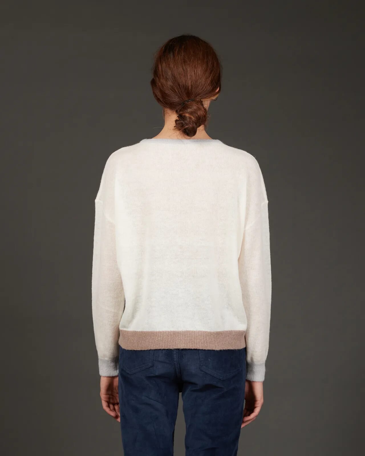 SOLID COLOUR PRINT V NECK CARDIGAN COL.030
