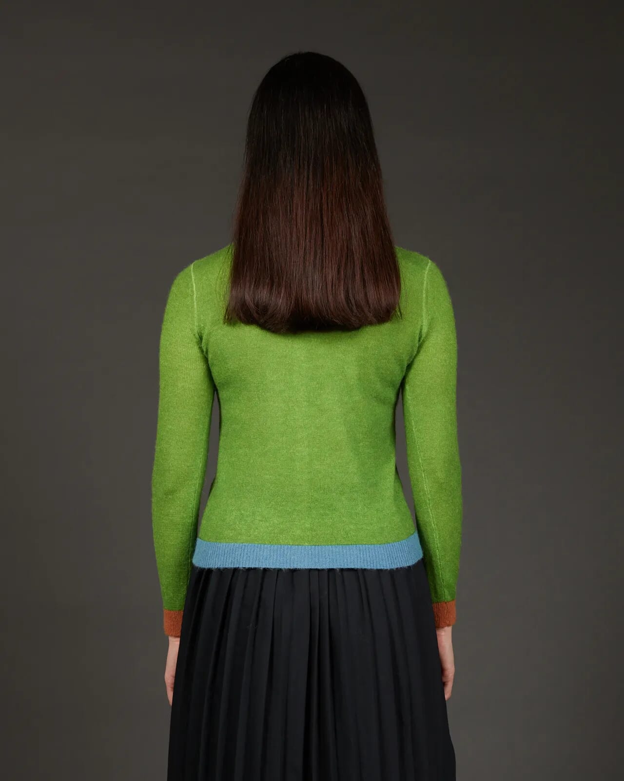 SOLID COLOUR PRINT CREWNECK CARDIGAN COL.010