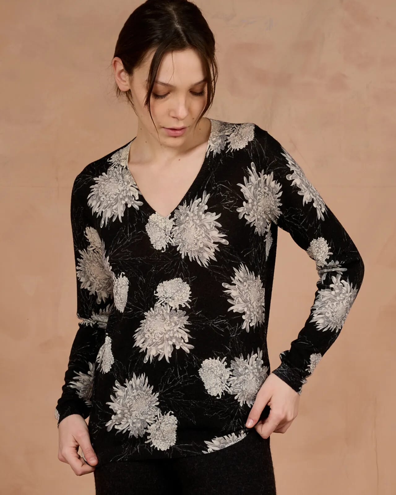 FLORAL PRINT V NECK JUMPER  COL. 158